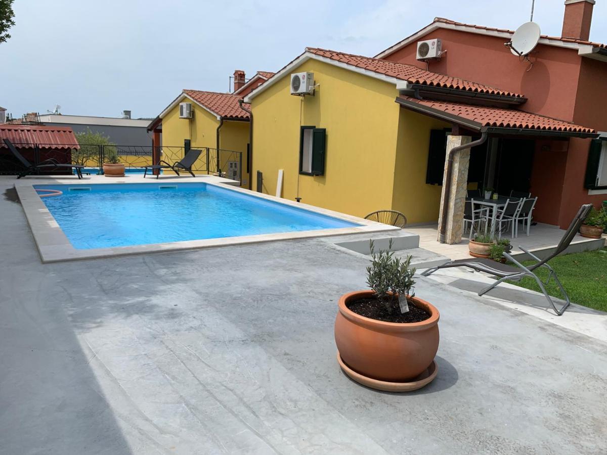 Kamenjak Volme, Cousy House With Pool Banjole Bagian luar foto